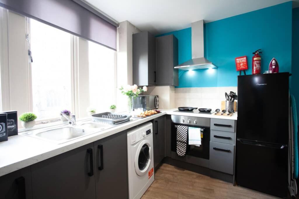 Stylish Central Location 2Bd Apartment 威根 外观 照片